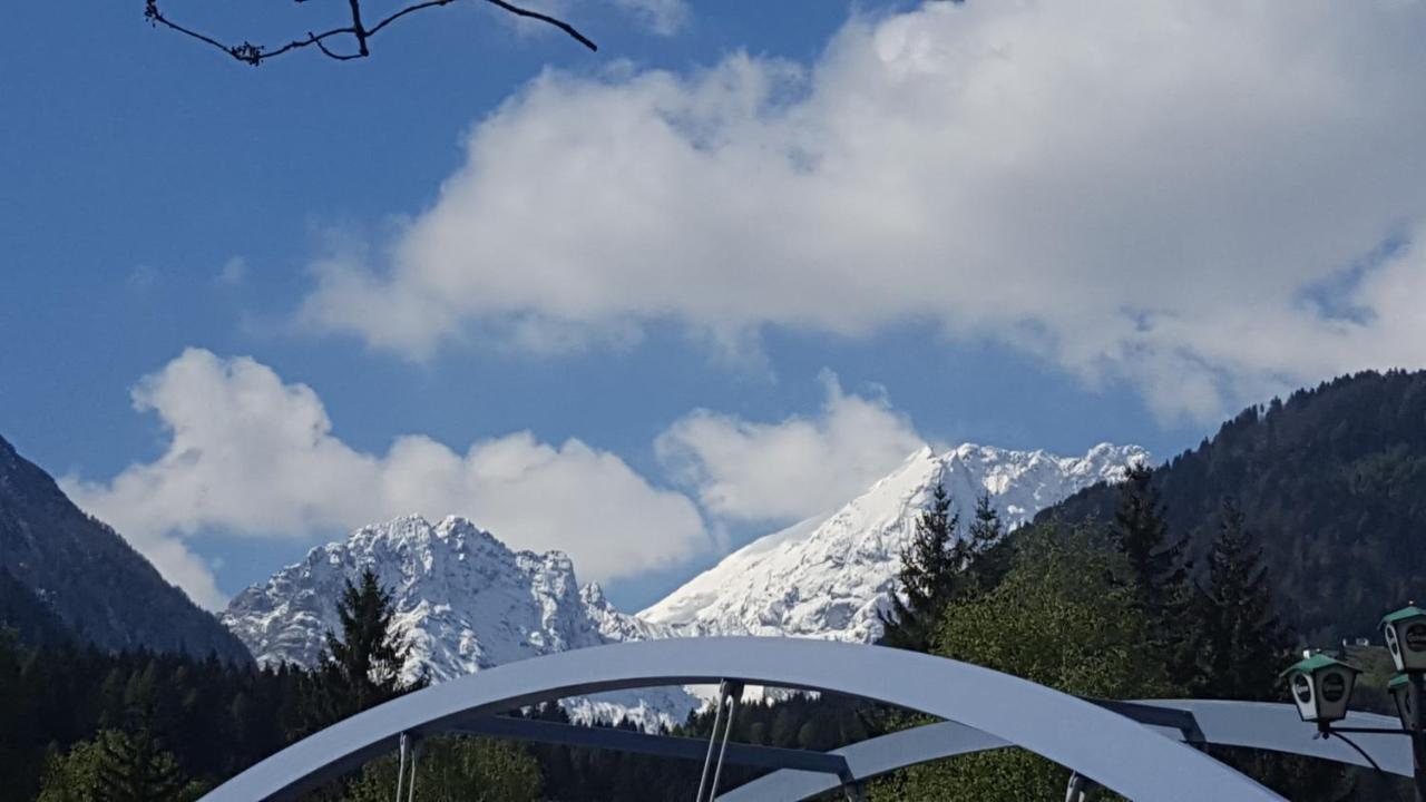 Landgasthof Pfeffermuehle Kotschach-Mauthen Εξωτερικό φωτογραφία